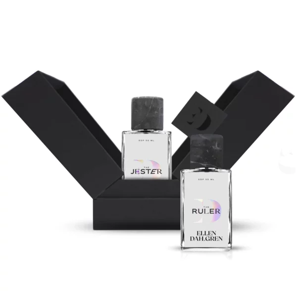 the jester ellen dahlgren box daring light perfumes niche barcelona 600x600 - The JESTER